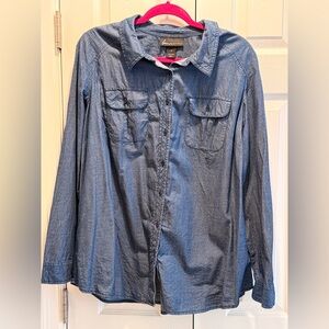 Lane Bryant Denim Blue Top with Subtle Dots 18W